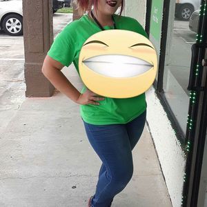 Meet your Posher, Sandy